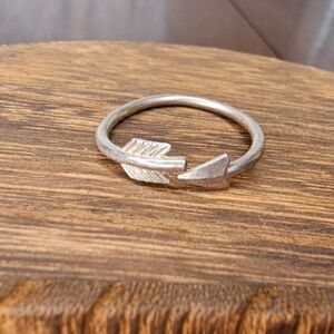 Designer ALEX AND ANI 925 Sterling Silver Curved Arrow Adjustable Size Ring